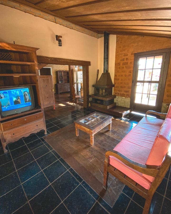 Em Tiradentes, Minas Gerais, Casa Tipica E Espacosa Em Terreno Arborizado Dış mekan fotoğraf